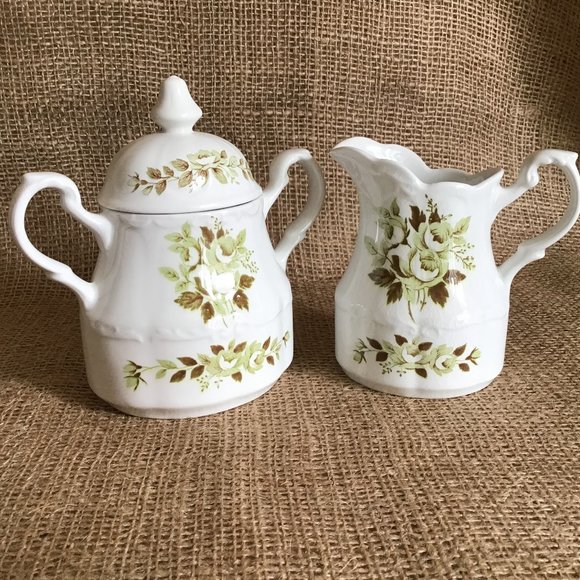 J & G Meakin Colonial Garden English Ironstone Creamer & Sugar Bowl - Picture 1 of 5